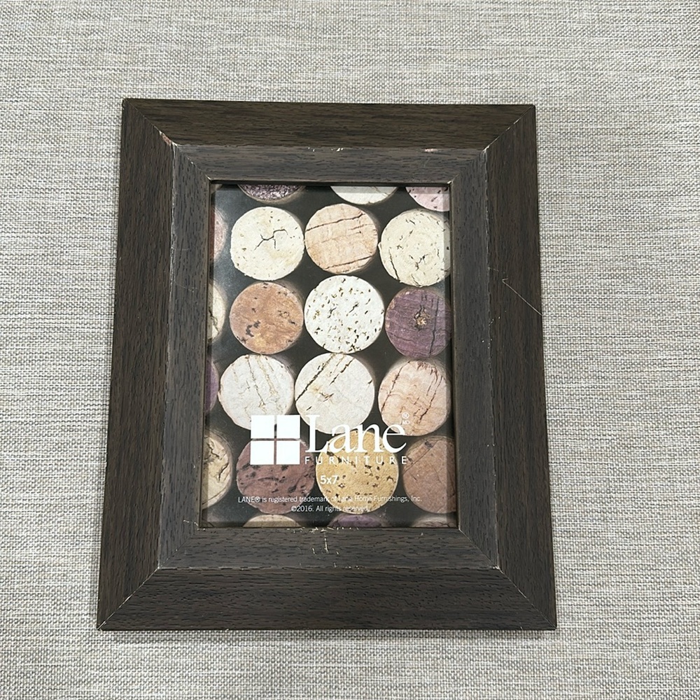 π 4/$15! π· Dark Brown Lane Furniture 5x7 Picture Frame - Picture 1 of 16